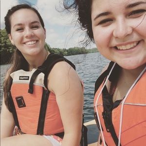 Meet your Posher, Amber